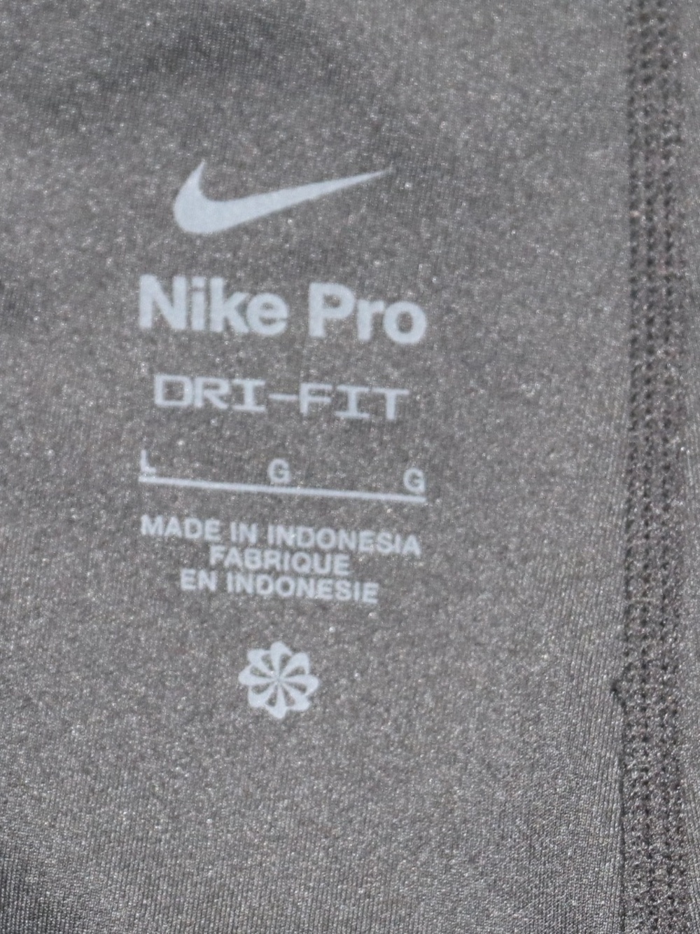 Nike Girls Dry-Fit Pro Sport Shorts Color Black/Volt (Neon Yellow) Size Large - Picture 5 of 5